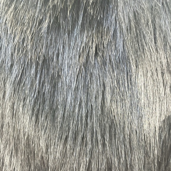 BCBG faux fur vest with lining - Picture 5 of 5